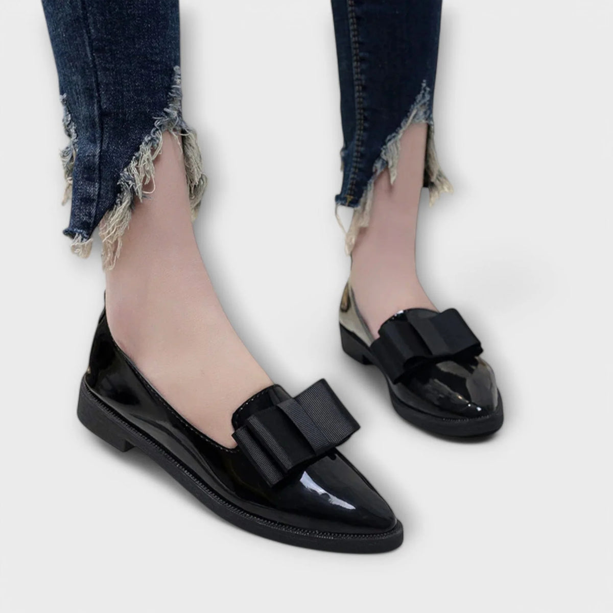 Roserow | Women’s Glossy Bow-Detail Loafers