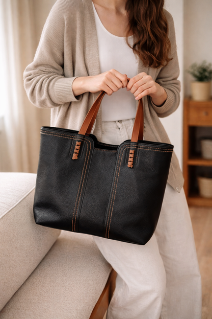 Roserow | Women’s Large Contrast-Stitch Tote Bag